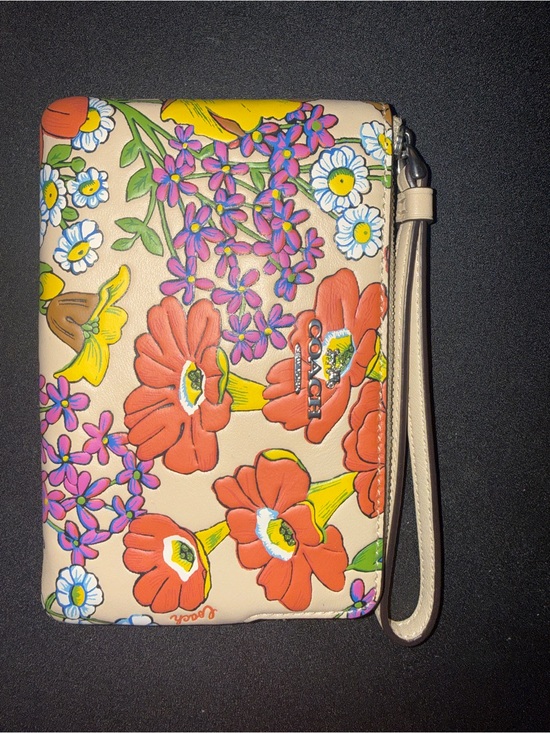 Coach Handbags - Coach Floral Wristlet Clutch in Cream, Orange, Pink and Yellow